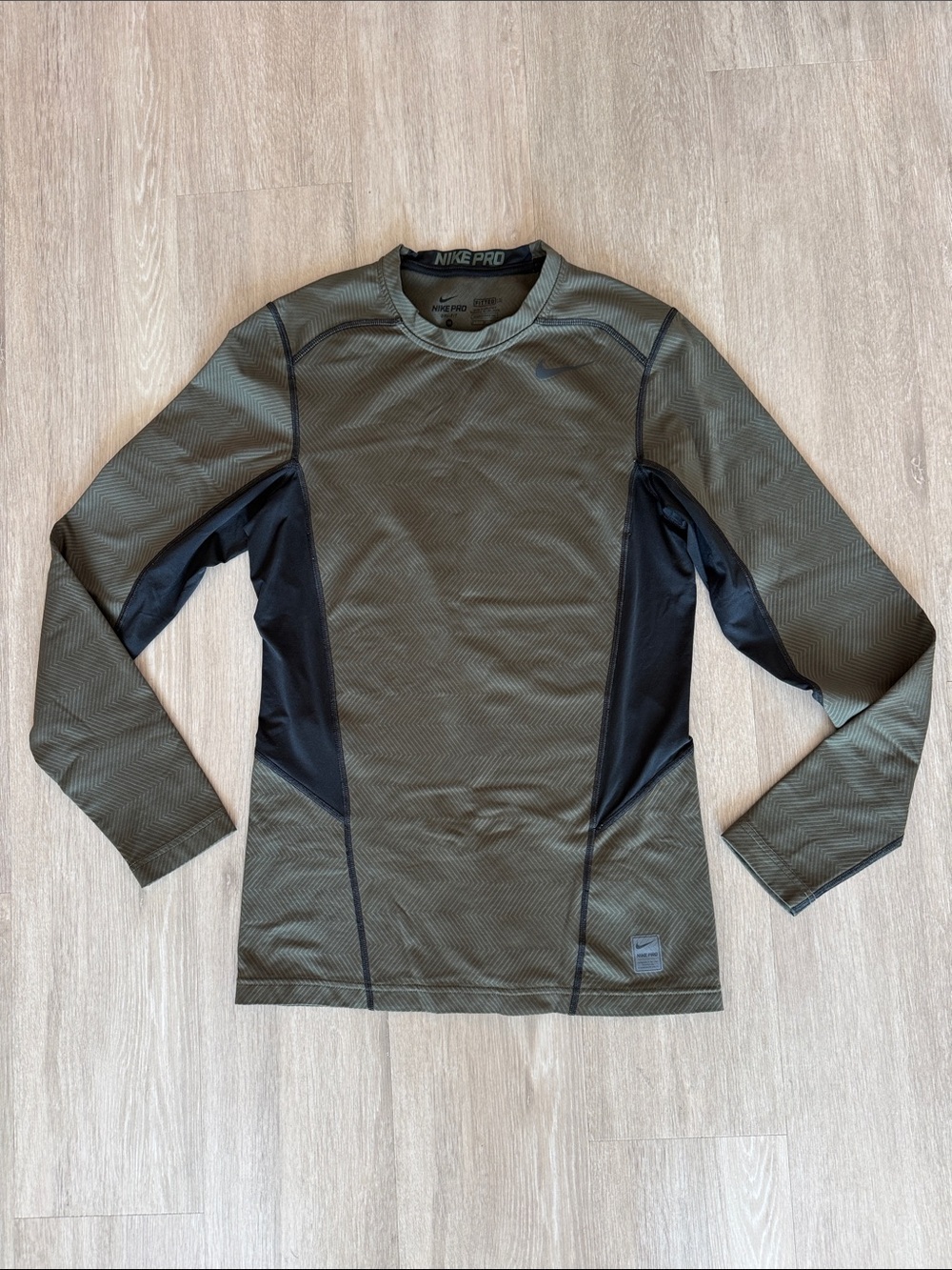 Nike Pro Green Fitted Long sleeve Shirt